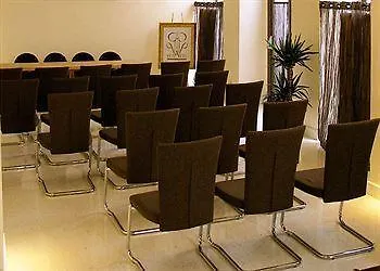 Hotel Vis A Vis