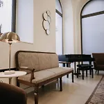 Vis A Vis Szálloda Trieszt