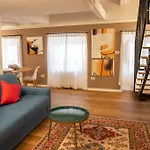 Vis à Vis 4*
