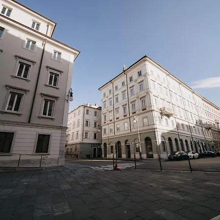 Hotel Vis A Vis 4* Trieste