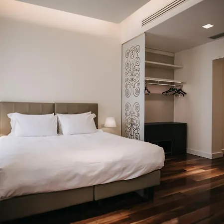 Hotel Vis A Vis 4* Trieste