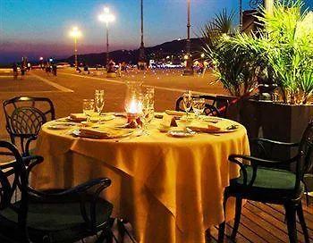 Vis A Vis トリエステ