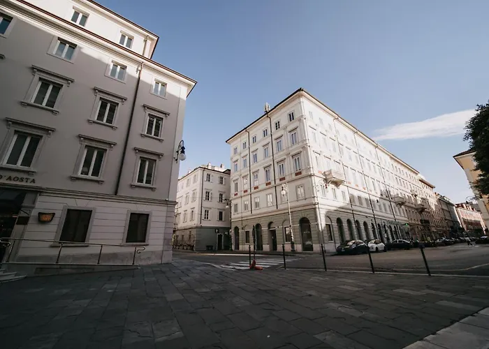 Vis à Vis 4* Trieste