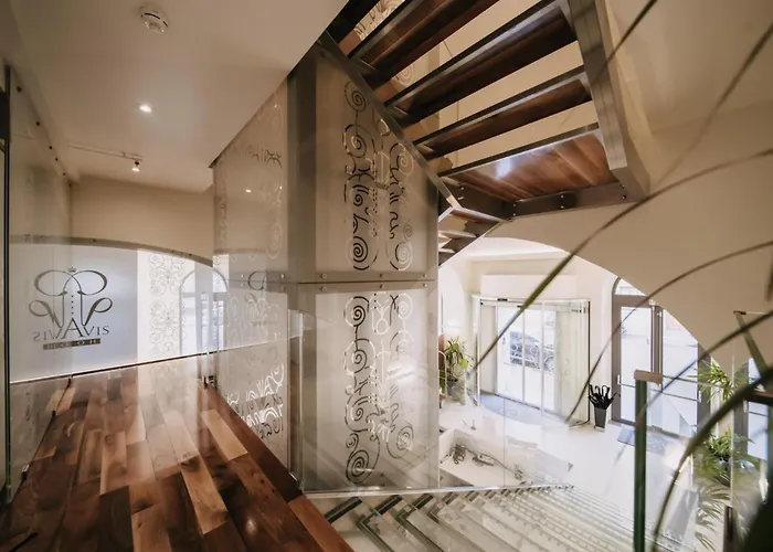 Szálloda Vis A Vis 4*