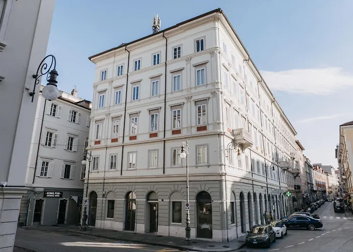 Vis à Vis Hotel Trieste