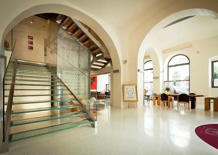 Vis à Vis 4* Triëst