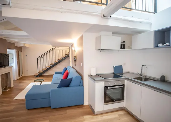 Vis A Vis 4* Trieszt