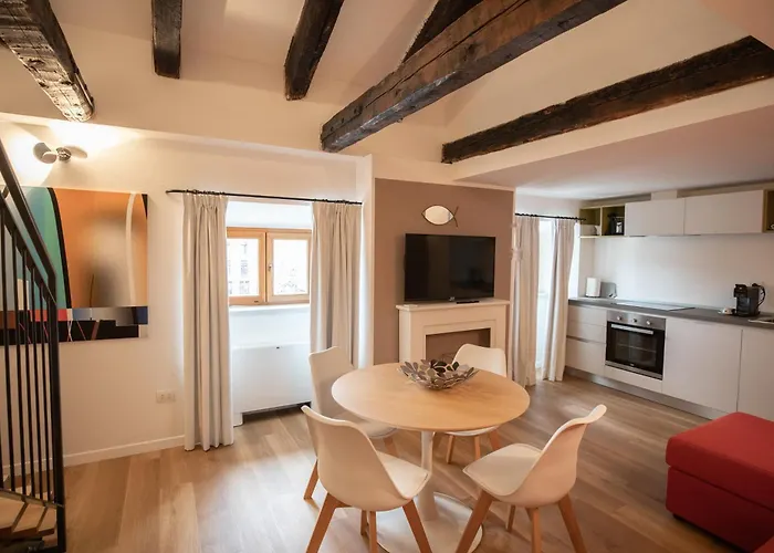 Vis à Vis 4* Trieste